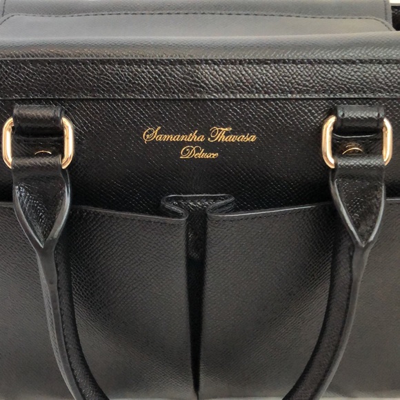 Samantha Thavasa Deluxe black Purse with gold details - Picture 9 of 9